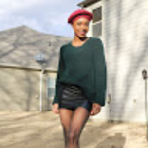 Meet your Posher, Thi loves